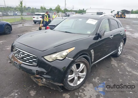 2010 Infiniti Fx35 z USA, uszkodzony, nr VIN JN8AS1MW1AM855193